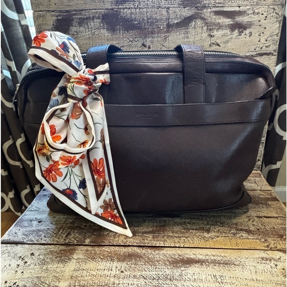 Coach Leather Hamilton Commuter *Please check all photos before purchase